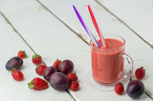 Szilvás shake Fotó: 123rf.com - PROAKTIVdirekt Életmód magazin és hírek - proaktivdirekt.com